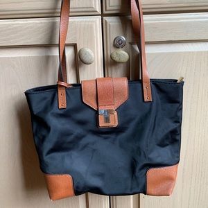 Gently used Tory Burch bag